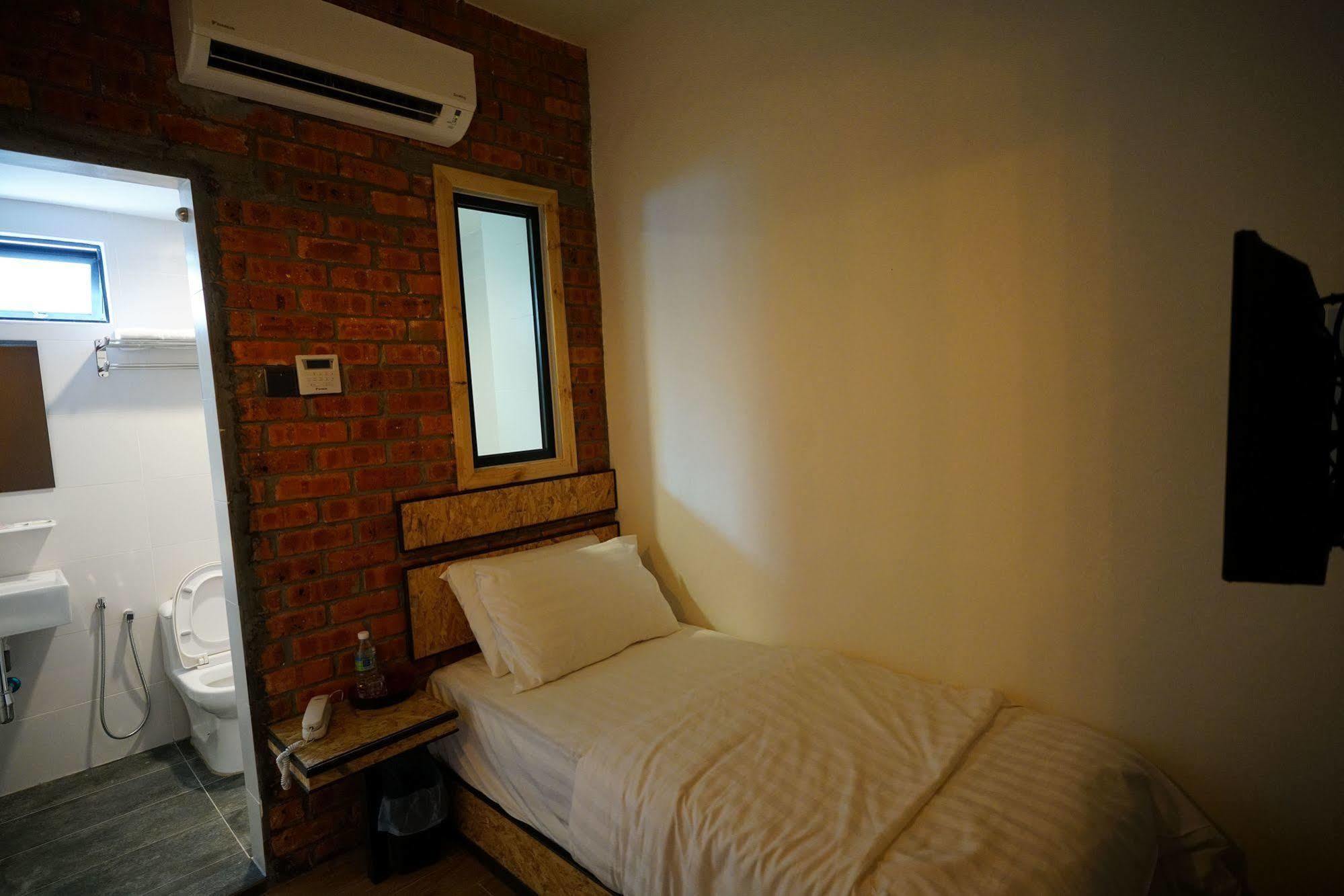 Brick Box Hotel @ Oldtown Ipoh Esterno foto